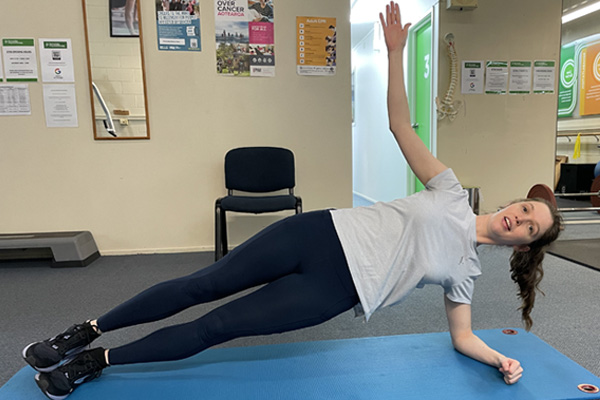 Ponsonby Physio side plank exercise for skiing
